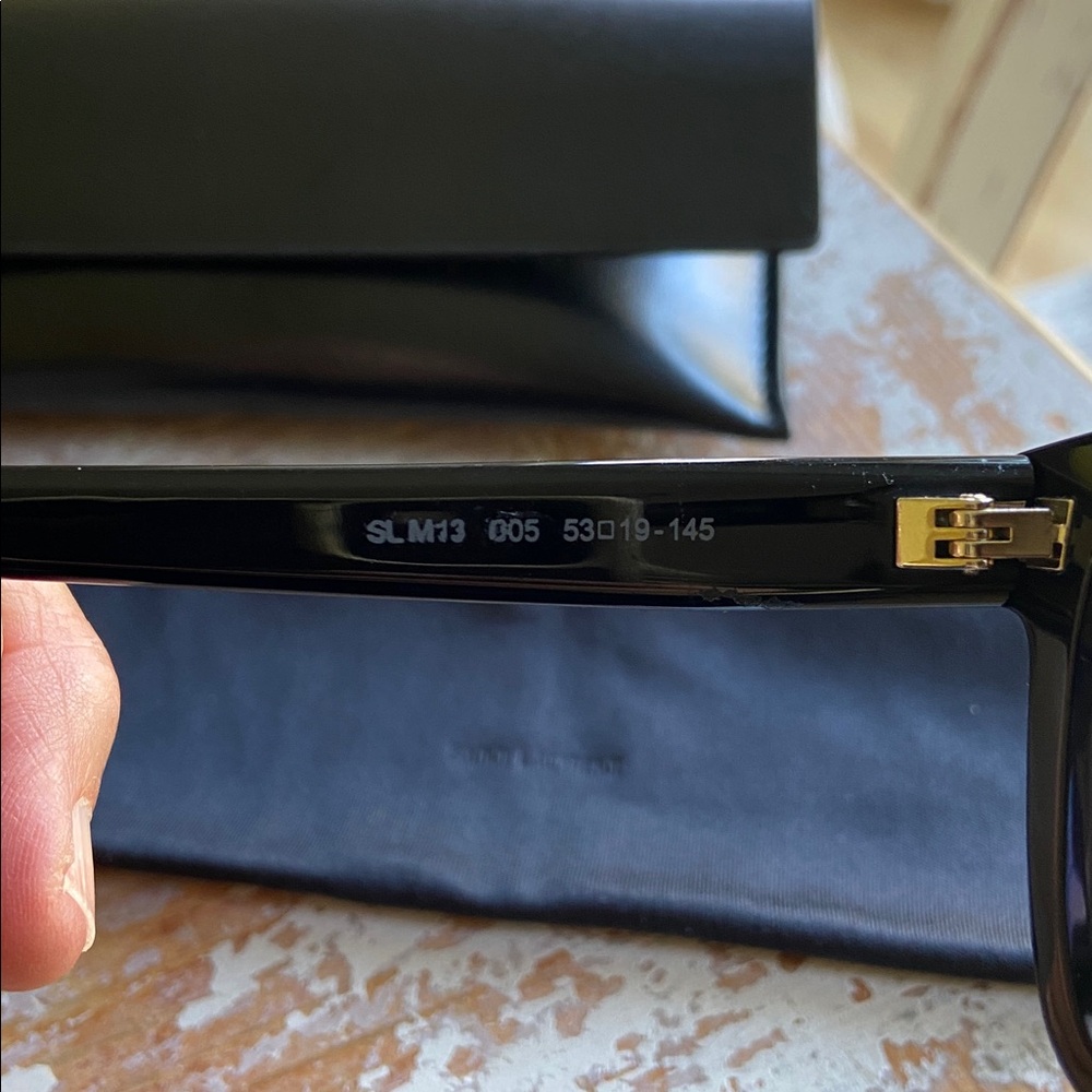 Saint Laurent SL M13 005 Eyeglasses
Black 53mm Unisex - Picture 5 of 8